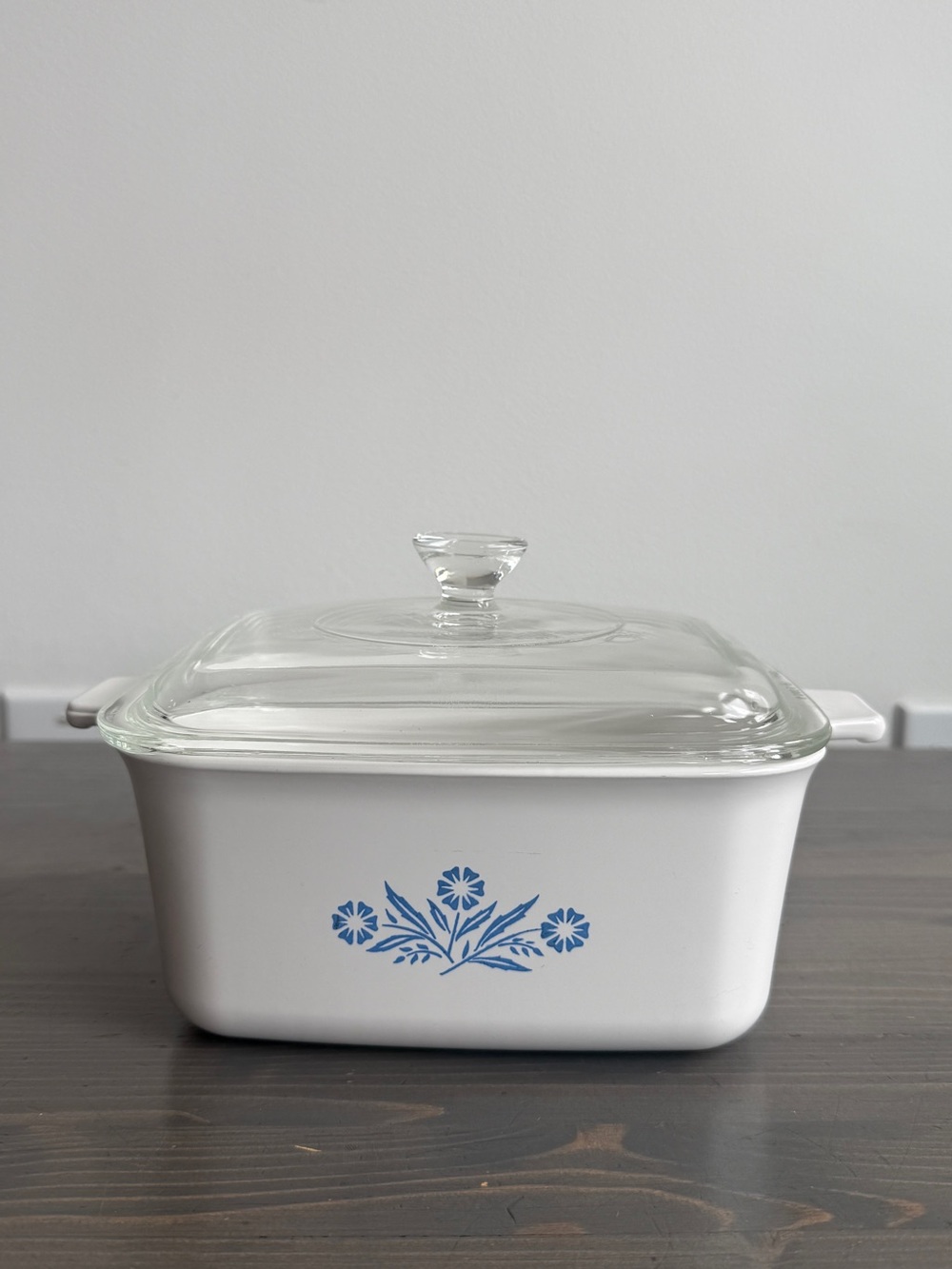 Vintage CorningWare rectangle loaf on / casserole dish P-4-B with Pyrex lid
